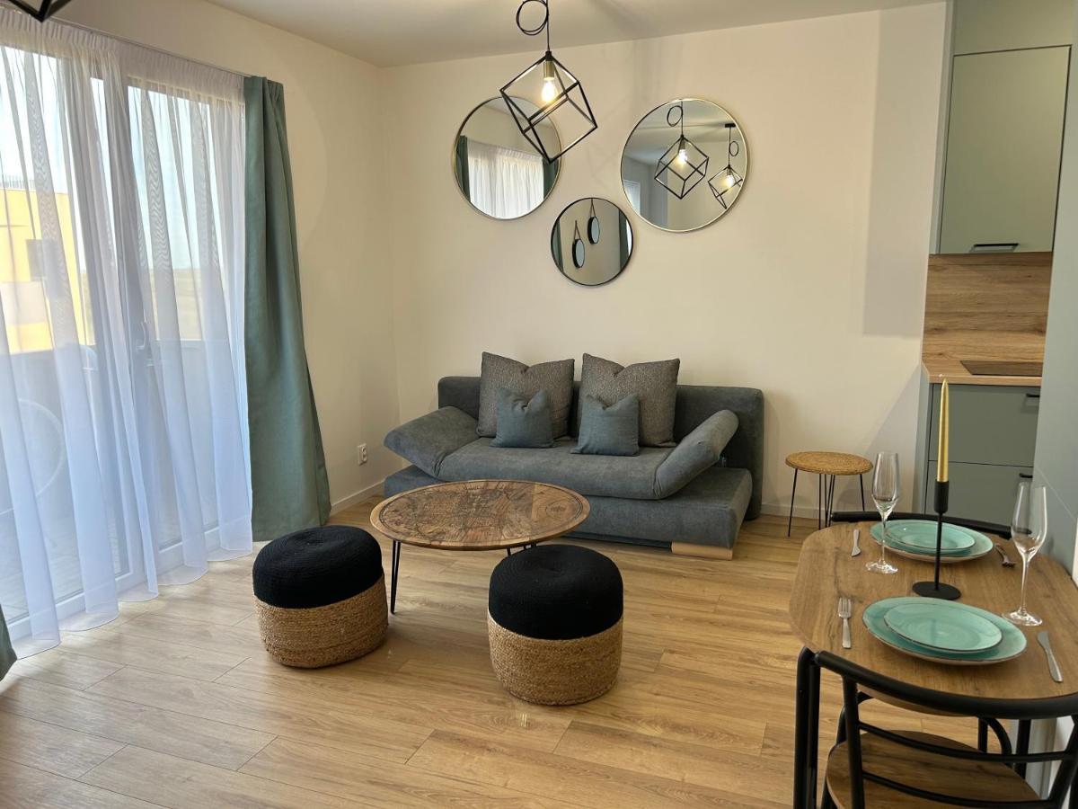 Cozy 1-Bedroom Condo Miloslavov Luaran gambar